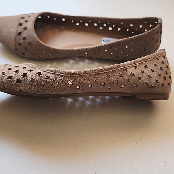 Steve Madden Women's Tan Ballet-shoes - Picture 7 of 12